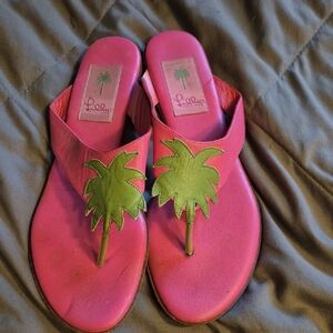 Lilly Pulitzer Vintage Pink Leather Flip Flops with Green Palm Tree size 9 1/2 B